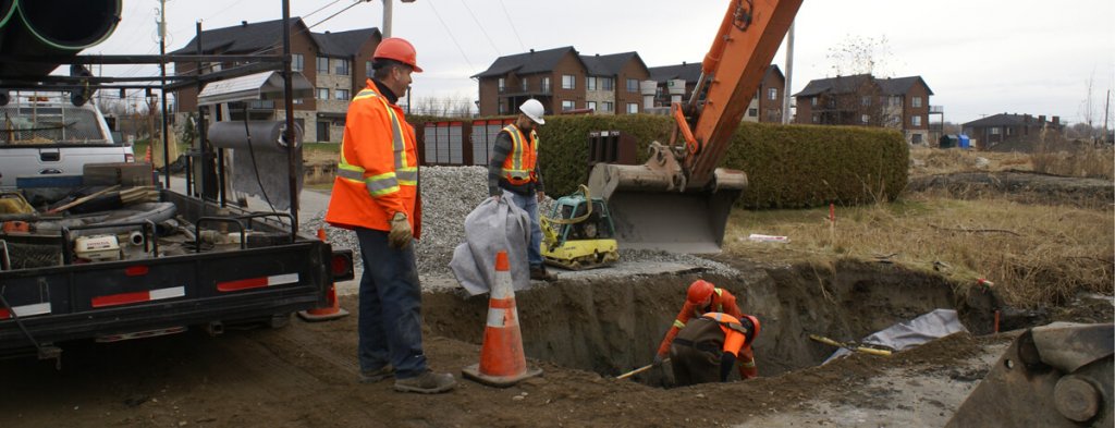 Travaux routiers, rues ville de Magog